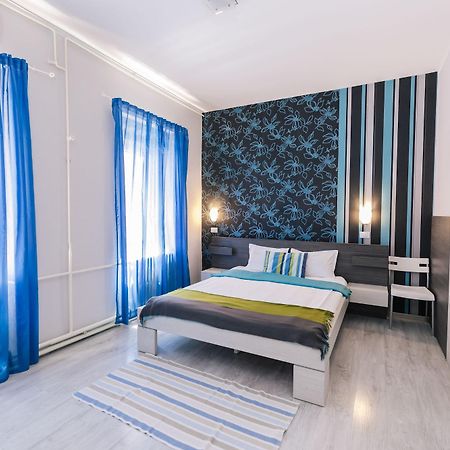 Veliki Garni Hotel Novi Sad Exterior photo
